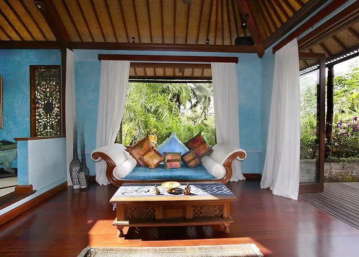 Pelangi Estate Villa