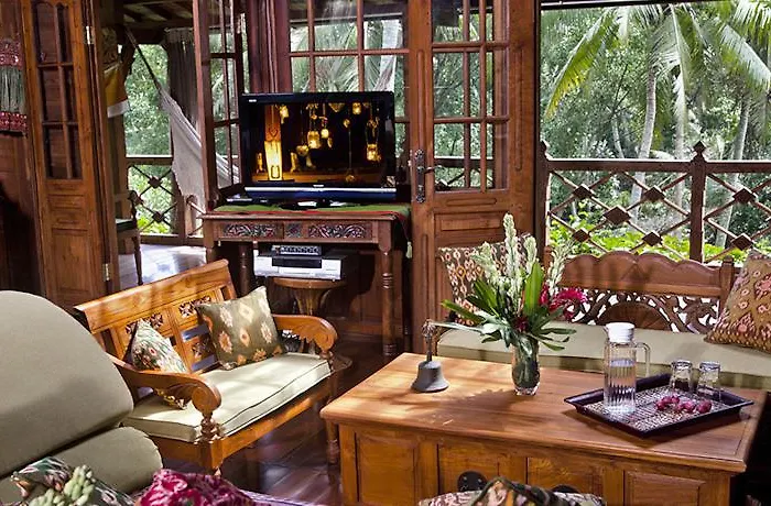 Villa Pelangi Estate *